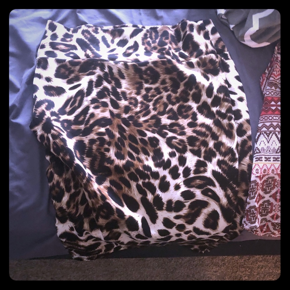 Leopard skirt